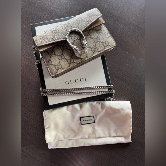 Gucci Dionysus GG Super Mini Bag - Picture 1 of 7